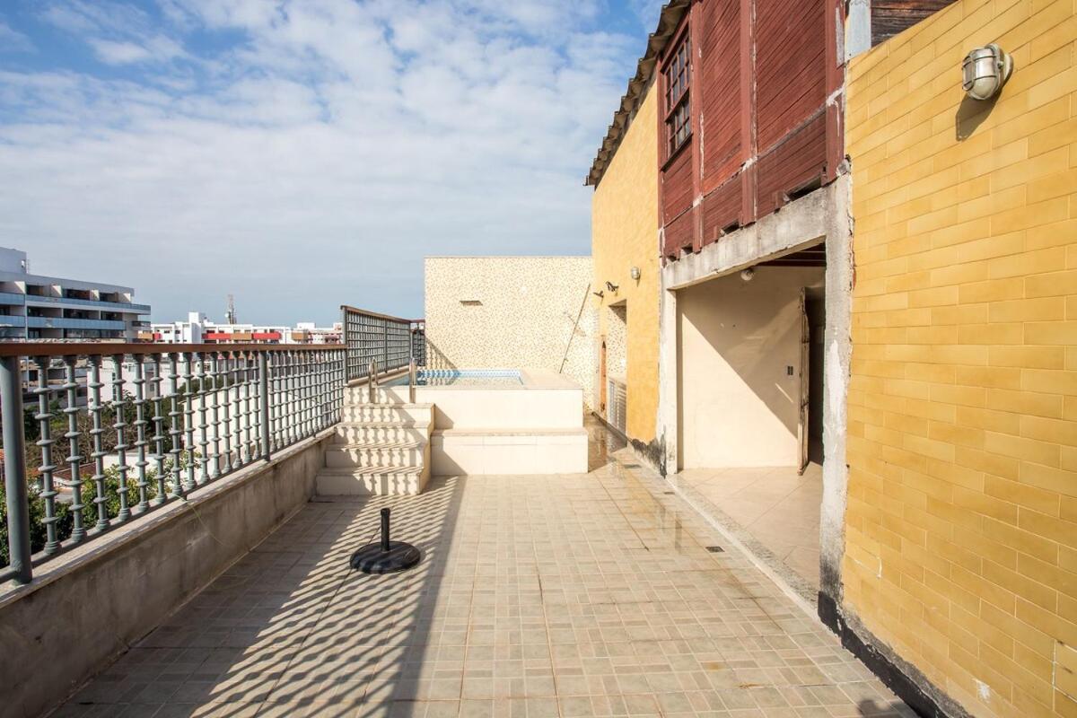 Apartamento Cobertura Com Piscina Privativa Proxima A Cabo Frio